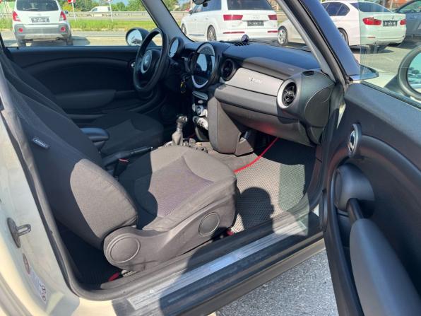 Mini Hatch II (R56) Рестайлинг с пробегом 2010 года, цена 700 000 рублей, 267000 км, хэтчбек, Автокод Объявления