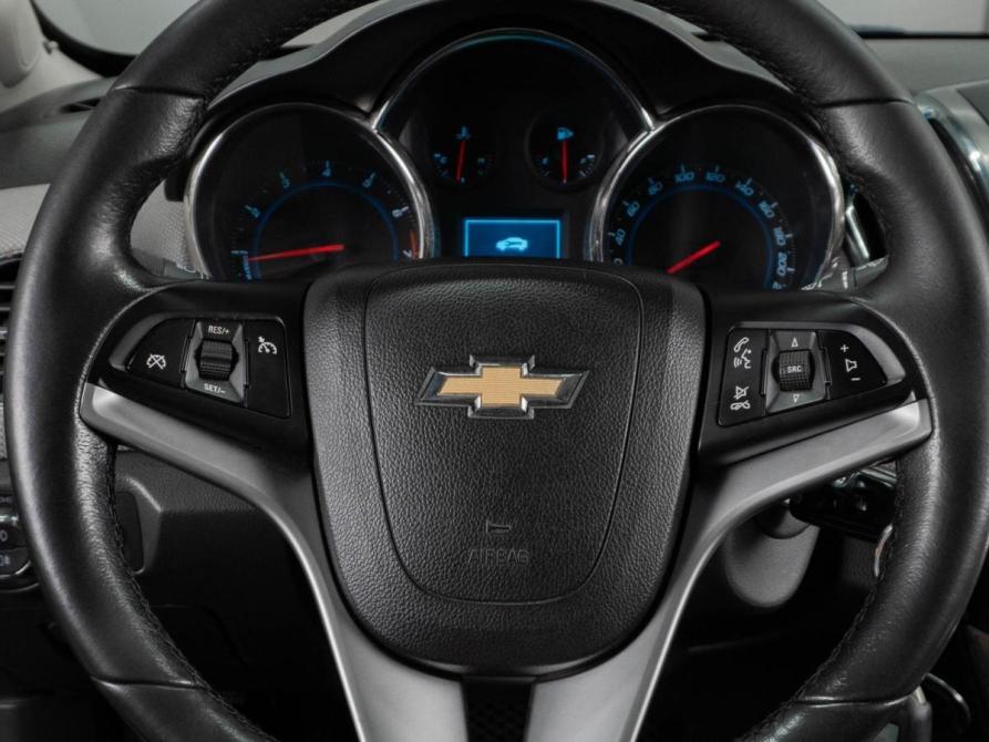 Chevrolet Cruze I Рестайлинг Тюмень  - изображение 12