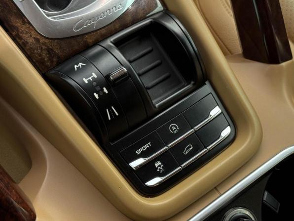 Porsche Cayenne II (958) с пробегом 2012 года, цена 2 699 000 рублей, 193526 км, внедорожник, Автокод Объявления