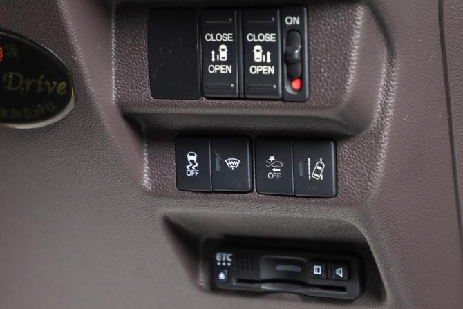 Honda Freed II Рестайлинг с пробегом 2020 года, цена 1 839 000 рублей, 41797 км, компактвэн, Автокод Объявления