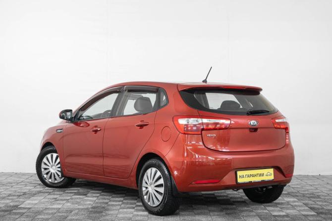 Kia Rio III с пробегом 2013 года, цена 779 000 рублей, 100000 км, хэтчбек, Автокод Объявления