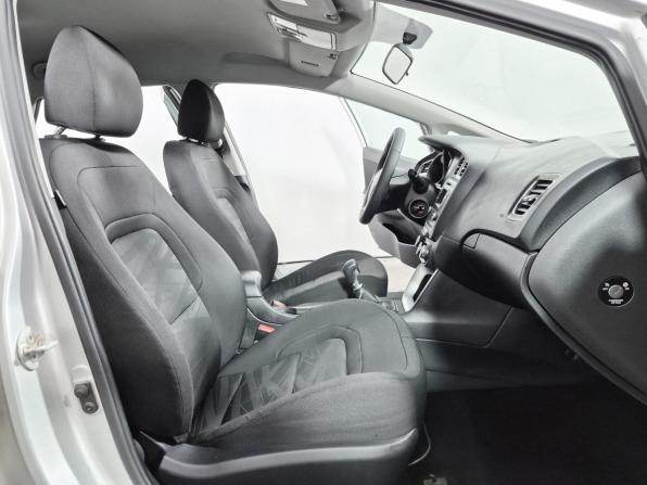 Kia Ceed II с пробегом 2013 года, цена 899 000 рублей, 214228 км, универсал, Автокод Объявления