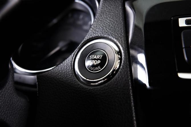 Nissan X-Trail III Рестайлинг с пробегом 2018 года, цена 1 999 000 рублей, 120297 км, внедорожник, Автокод Объявления