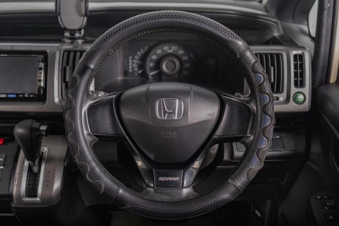 Honda Stepwgn IV с пробегом 2011 года, цена 1 459 000 рублей, 303000 км, минивэн, Автокод Объявления
