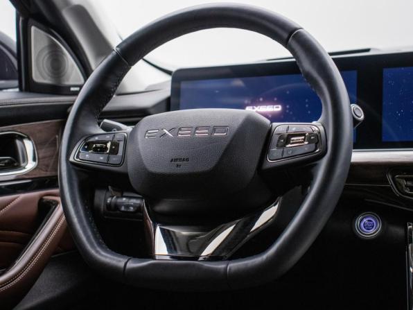 Exeed VX I с пробегом 2023 года, цена 2 998 000 рублей, 38835 км, внедорожник, Автокод Объявления