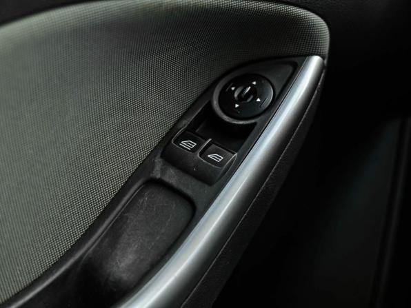 Ford Focus III с пробегом 2013 года, цена 650 000 рублей, 226138 км, хэтчбек, Автокод Объявления