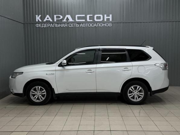 Mitsubishi Outlander III с пробегом 2014 года, цена 1 369 000 рублей, 184875 км, внедорожник, Автокод Объявления