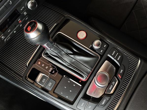 Audi RS 7 I (4G) Рестайлинг с пробегом 2017 года, цена 5 500 000 рублей, 66427 км, лифтбек, Автокод Объявления