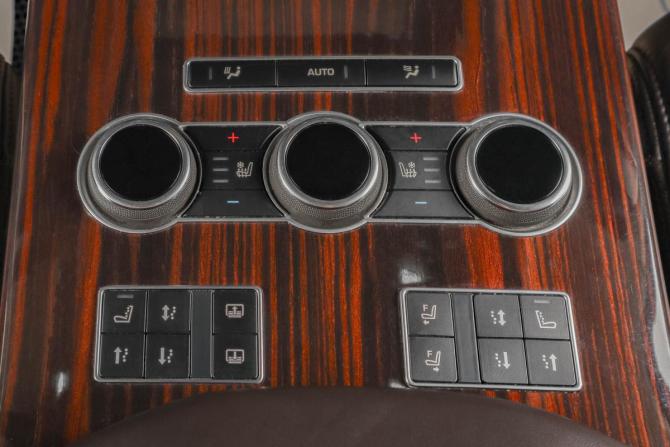 Land Rover Range Rover IV с пробегом 2014 года, цена 4 149 000 рублей, 235000 км, внедорожник, Автокод Объявления