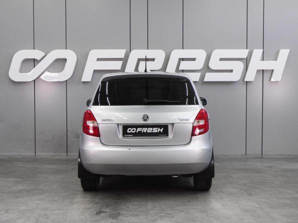 Skoda Fabia II Рестайлинг с пробегом 2014 года, цена 719 000 рублей, 139300 км, хэтчбек, Автокод Объявления