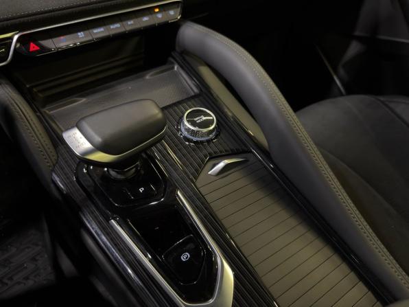 Geely Monjaro I с пробегом 2024 года, цена 3 649 000 рублей, 17346 км, внедорожник, Автокод Объявления