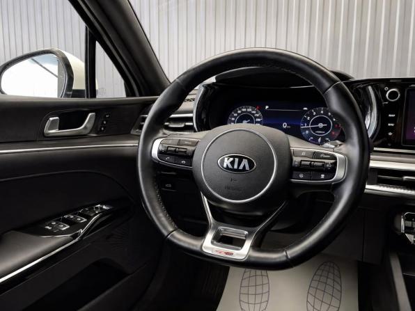 Kia K5 III с пробегом 2021 года, цена 3 090 000 рублей, 53433 км, седан, Автокод Объявления