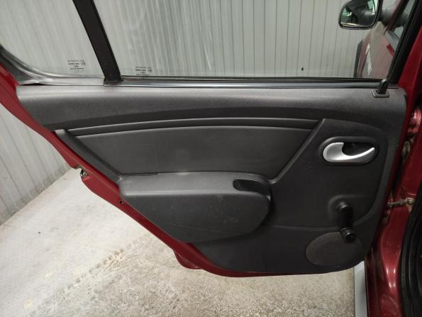 Renault Sandero I с пробегом 2011 года, цена 530 000 рублей, 143787 км, хэтчбек, Автокод Объявления