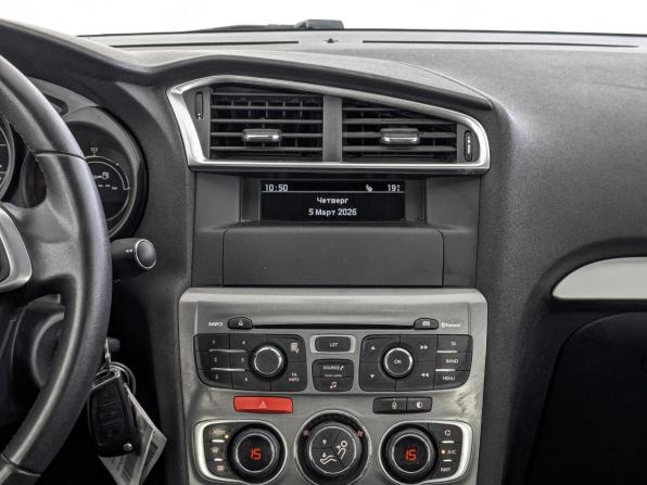 Citroen C4 II Рестайлинг с пробегом 2020 года, цена 1 359 000 рублей, 33548 км, седан, Автокод Объявления