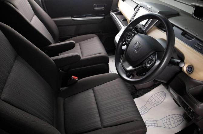 Honda Freed II с пробегом 2017 года, цена 1 499 000 рублей, 106000 км, компактвэн, Автокод Объявления