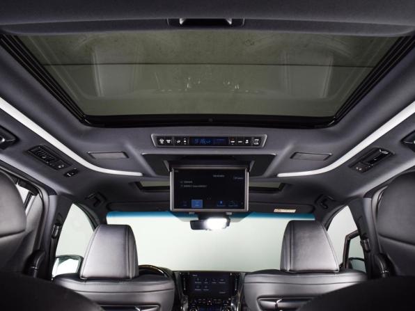 Toyota Alphard III Рестайлинг с пробегом 2021 года, цена 9 169 000 рублей, 39796 км, минивэн, Автокод Объявления