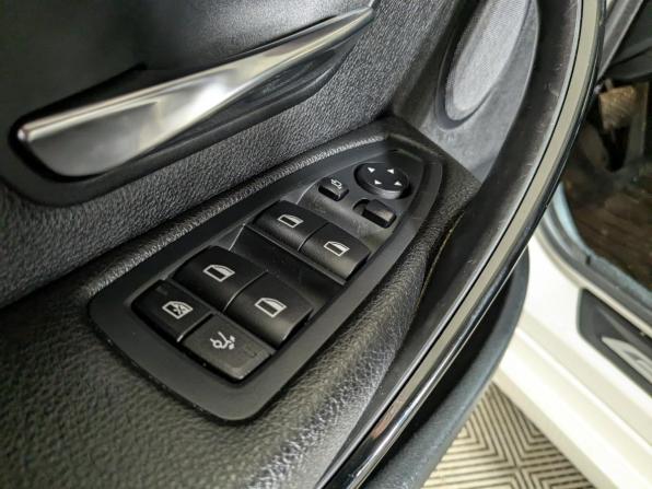 BMW 3 серии VI (F3x) Рестайлинг с пробегом 2016 года, цена 2 364 500 рублей, 180000 км, хэтчбек, Автокод Объявления
