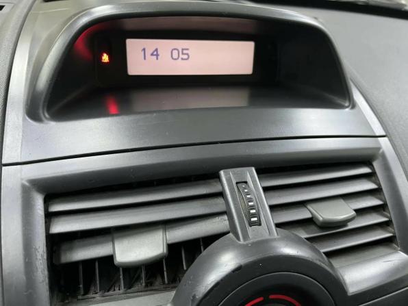 Renault Megane II Рестайлинг с пробегом 2006 года, цена 315 683 рубля, 268076 км, седан, Автокод Объявления