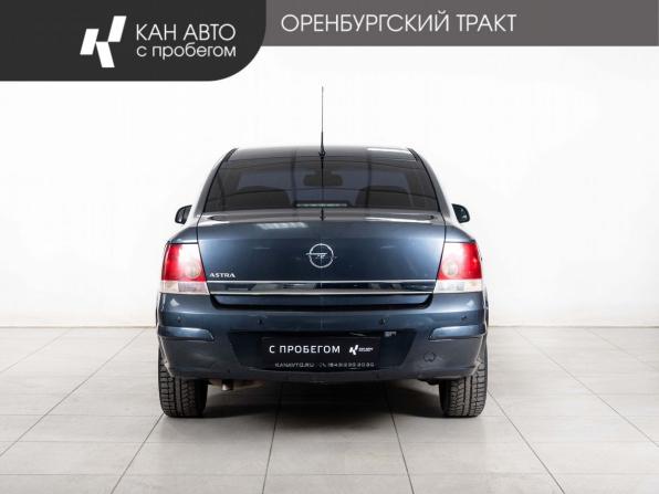 Opel Astra H Рестайлинг с пробегом 2010 года, цена 690 000 рублей, 191300 км, седан, Автокод Объявления