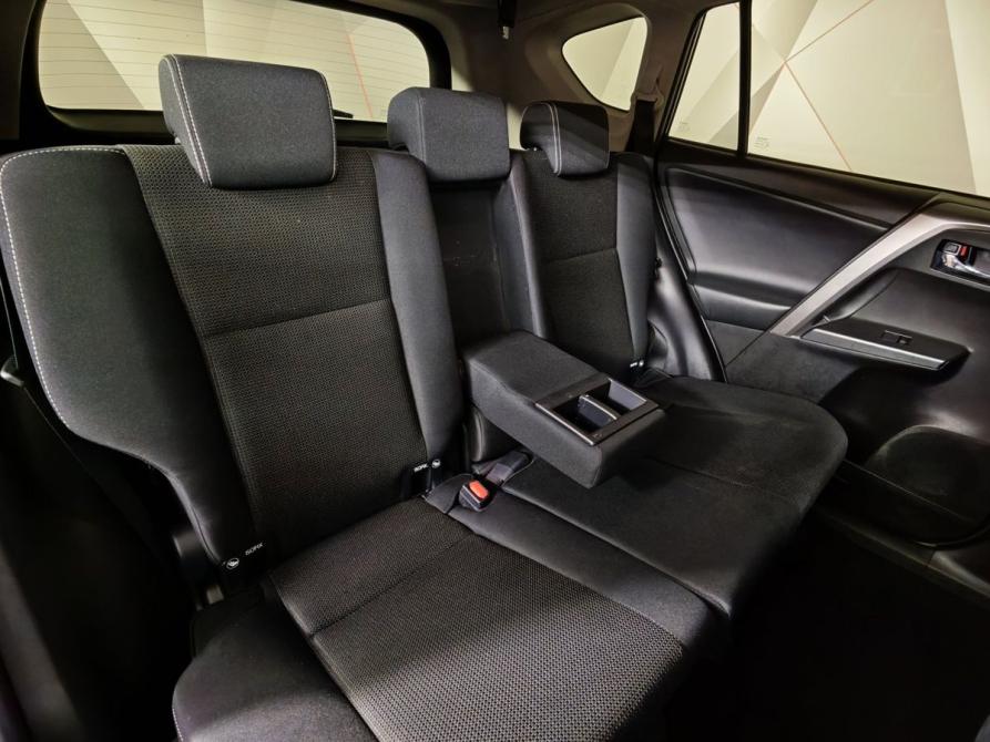 Toyota RAV4 IV (XA40) Рестайлинг Москва  - изображение 16