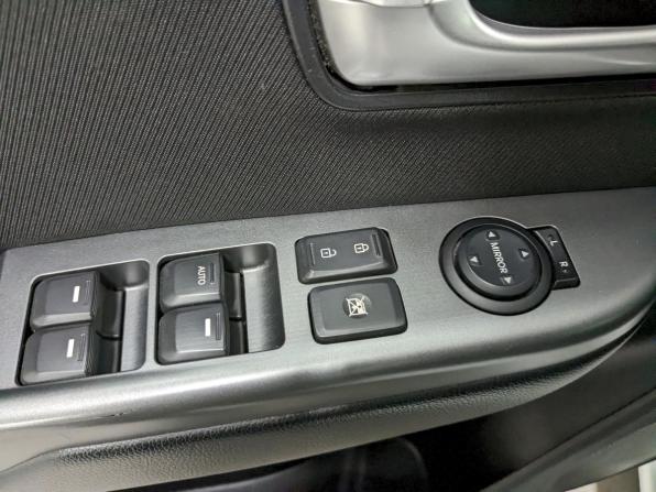 Kia Rio III Рестайлинг с пробегом 2016 года, цена 1 050 000 рублей, 122670 км, седан, Автокод Объявления