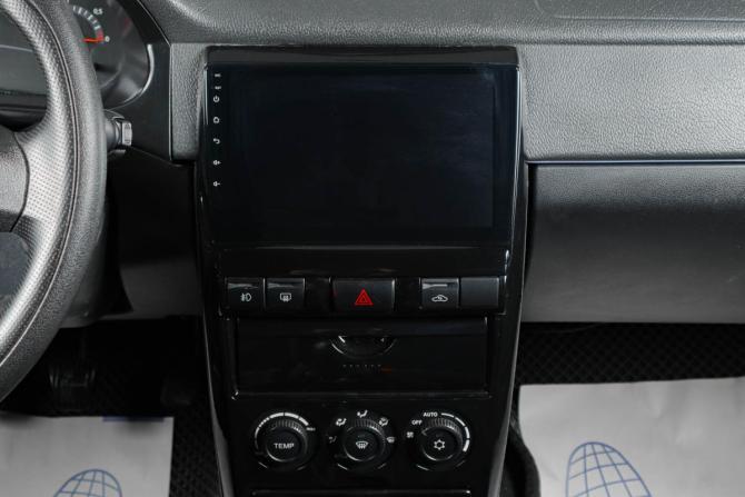 Lada (ВАЗ) Priora I с пробегом 2011 года, цена 649 000 рублей, 205000 км, седан, Автокод Объявления