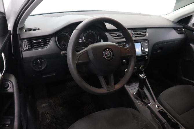 Skoda Octavia III (A7) Рестайлинг с пробегом 2018 года, цена 1 754 000 рублей, 45850 км, лифтбек, Автокод Объявления