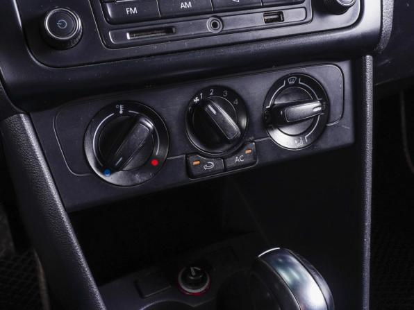 Volkswagen Polo V с пробегом 2013 года, цена 799 000 рублей, 178806 км, седан, Автокод Объявления