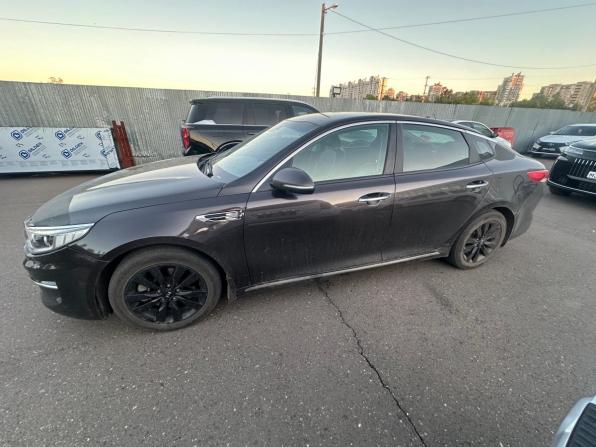 Kia Optima IV с пробегом 2017 года, цена 800 000 рублей, 442186 км, седан, Автокод Объявления