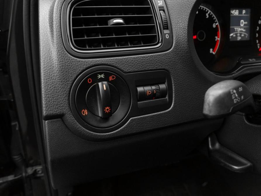 Volkswagen Polo V Рестайлинг Москва  - изображение 13