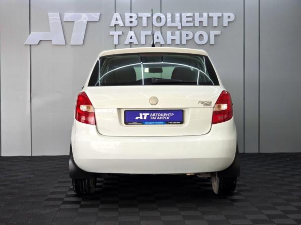 Skoda Fabia II с пробегом 2008 года, цена 649 000 рублей, 223000 км, хэтчбек, Автокод Объявления
