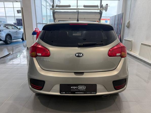 Kia Ceed II Рестайлинг с пробегом 2016 года, цена 860 000 рублей, 198718 км, хэтчбек, Автокод Объявления