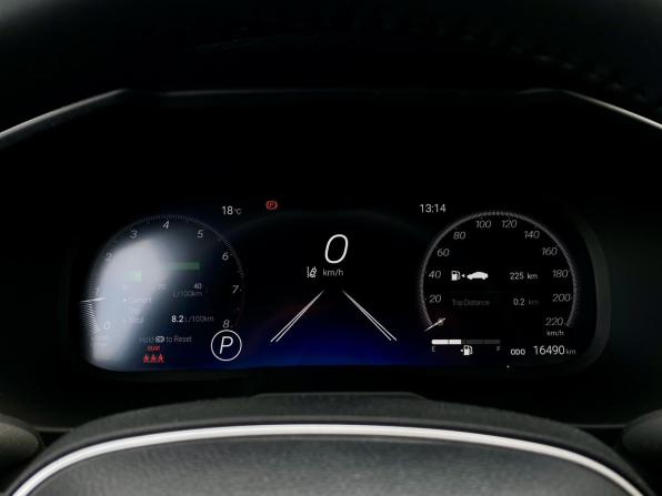 Toyota RAV4 V (XA50) с пробегом 2024 года, цена 3 949 000 рублей, 16800 км, внедорожник, Автокод Объявления