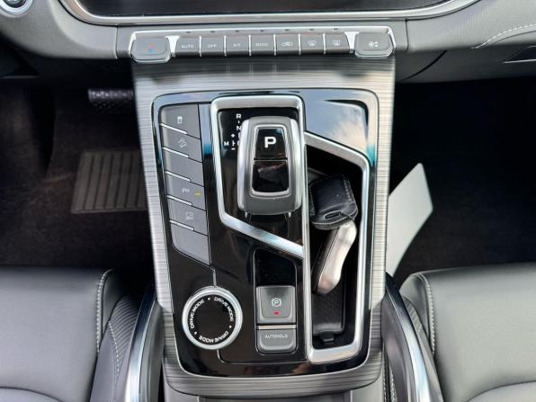Geely Atlas Pro с пробегом 2023 года, цена 2 199 900 рублей, 24205 км, внедорожник, Автокод Объявления