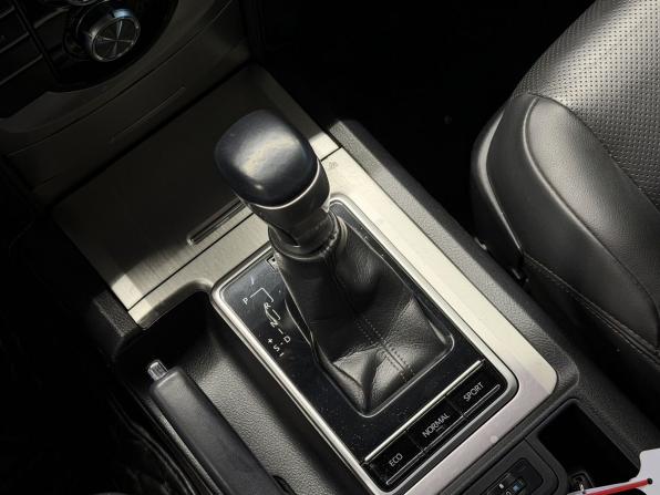 Toyota Land Cruiser Prado 150 Series Рестайлинг 3 с пробегом 2021 года, цена 9 400 000 рублей, 126332 км, внедорожник, Автокод Объявления