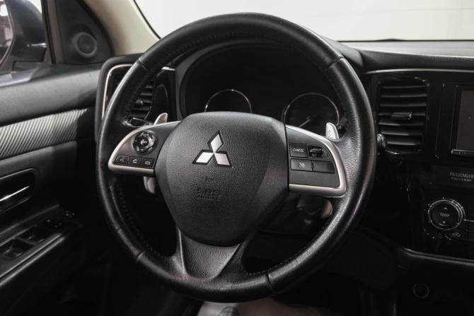 Mitsubishi Outlander III с пробегом 2013 года, цена 1 349 000 рублей, 215600 км, внедорожник, Автокод Объявления