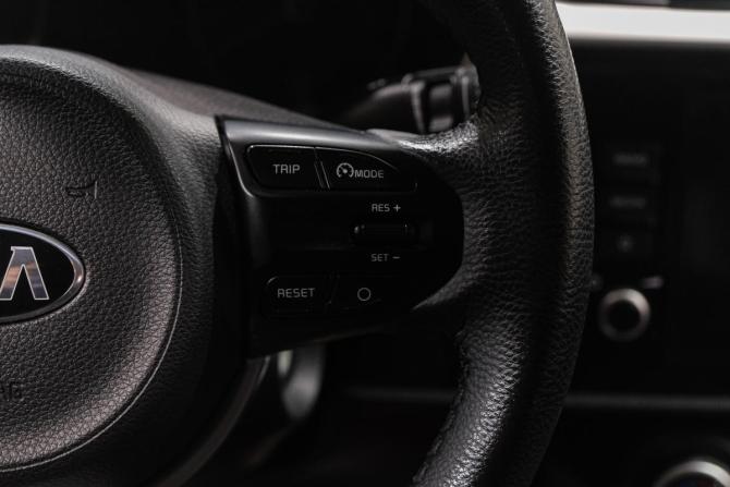 Kia Rio IV Рестайлинг с пробегом 2020 года, цена 1 699 000 рублей, 94400 км, седан, Автокод Объявления