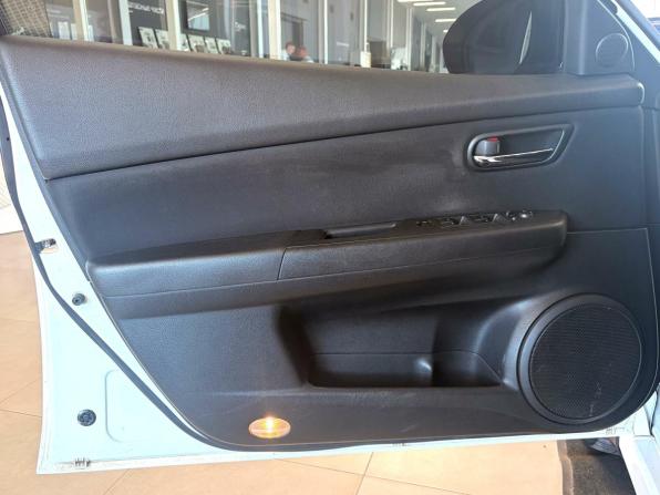 Mazda 6 II (GH) Рестайлинг с пробегом 2011 года, цена 903 000 рублей, 205000 км, седан, Автокод Объявления
