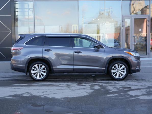 Toyota Highlander III (XU50) с пробегом 2014 года, цена 2 890 000 рублей, 189746 км, внедорожник, Автокод Объявления