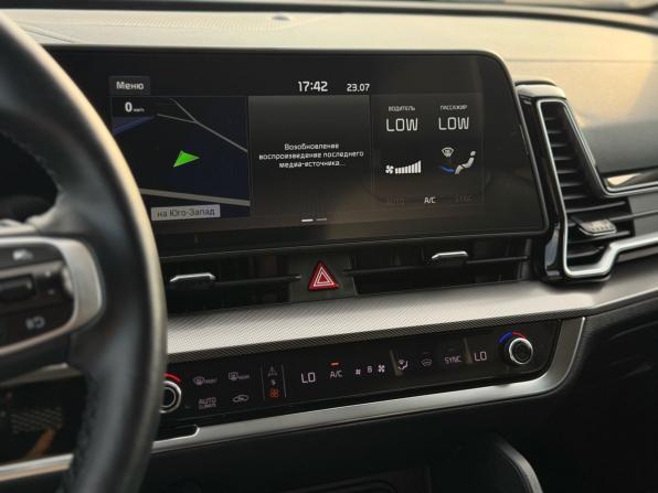 Kia Sportage V с пробегом 2023 года, цена 3 300 000 рублей, 53829 км, внедорожник, Автокод Объявления