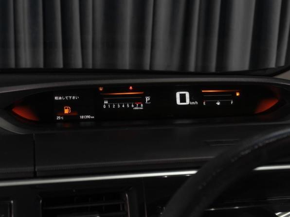 Honda Stepwgn V Рестайлинг с пробегом 2017 года, цена 1 849 000 рублей, 181390 км, минивэн, Автокод Объявления