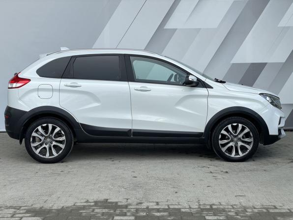 Lada (ВАЗ) XRAY I с пробегом 2021 года, цена 948 000 рублей, 160746 км, хэтчбек, Автокод Объявления