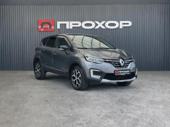Renault Kaptur I Рестайлинг с пробегом 2020 года, цена 1 747 000 рублей, 83001 км, внедорожник, Автокод Объявления