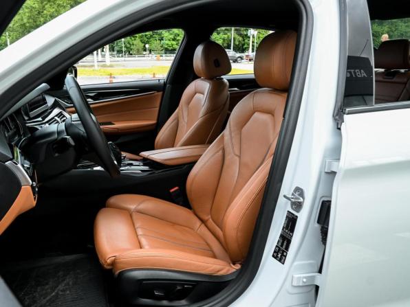 BMW 5 серии VII (G30/G31/G38) с пробегом 2017 года, цена 2 599 000 рублей, 118008 км, седан, Автокод Объявления