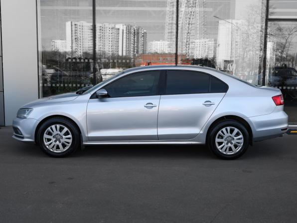Volkswagen Jetta VI Рестайлинг с пробегом 2015 года, цена 829 000 рублей, 308485 км, седан, Автокод Объявления