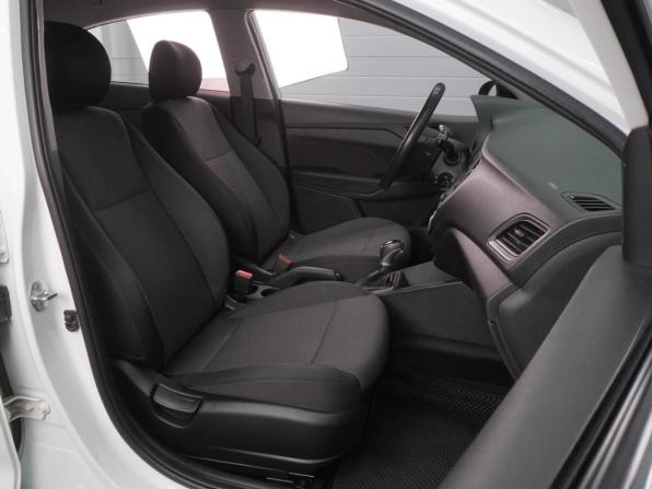 Hyundai Solaris II с пробегом 2018 года, цена 1 449 000 рублей, 85368 км, седан, Автокод Объявления