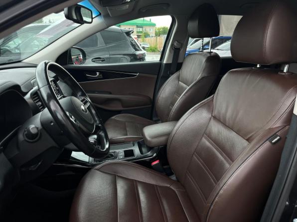 Kia Sorento III Prime Рестайлинг с пробегом 2018 года, цена 2 900 000 рублей, 147500 км, внедорожник, Автокод Объявления