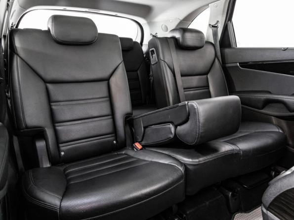 Kia Sorento III Prime Рестайлинг с пробегом 2018 года, цена 3 199 000 рублей, 82659 км, внедорожник, Автокод Объявления