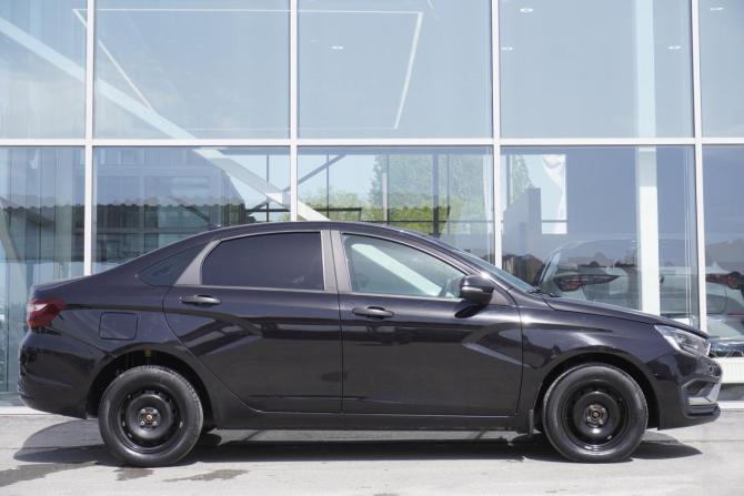 Lada (ВАЗ) Vesta I Рестайлинг (NG) с пробегом 2024 года, цена 1 195 000 рублей, 117000 км, седан, Автокод Объявления