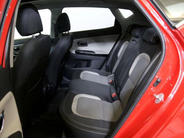 Kia Ceed II Рестайлинг с пробегом 2016 года, цена 1 090 000 рублей, 130381 км, хэтчбек, Автокод Объявления